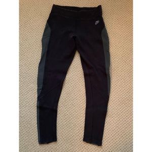 Nike cropped leggings with perforated leather side
